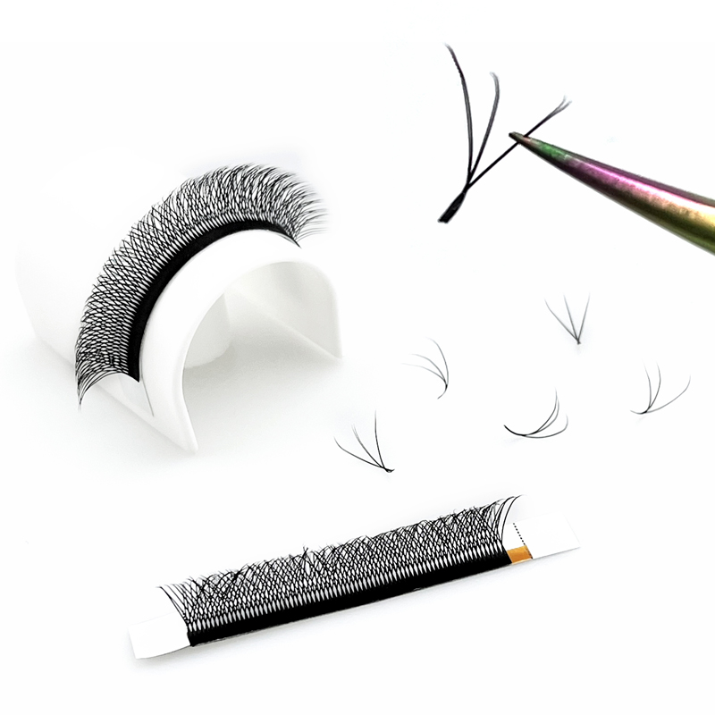 3D Clover Lashes